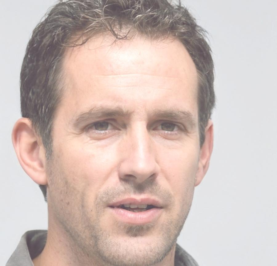 Ritratto di Loris Benedetti